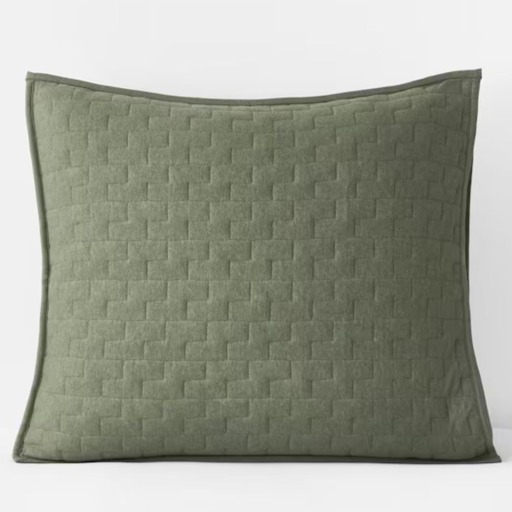 The Company Store Air Layer Quilted Sham NWT Green, Standard 21"x27"